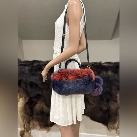 2 Tone Gradient Real Fox Fur Handmade Boston Bag/Crossbody & 2 Fur Balls Charm - Picture 5 of 17